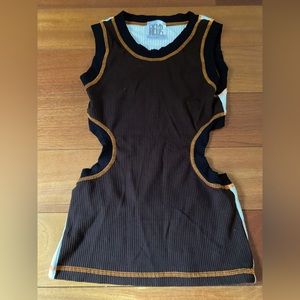 PHLEMUNS  sleeveless ribbed knit tank top in brown white and black. Large